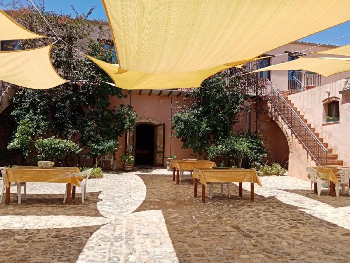 Agriturismo Case Tabarani Collesano Exterior photo