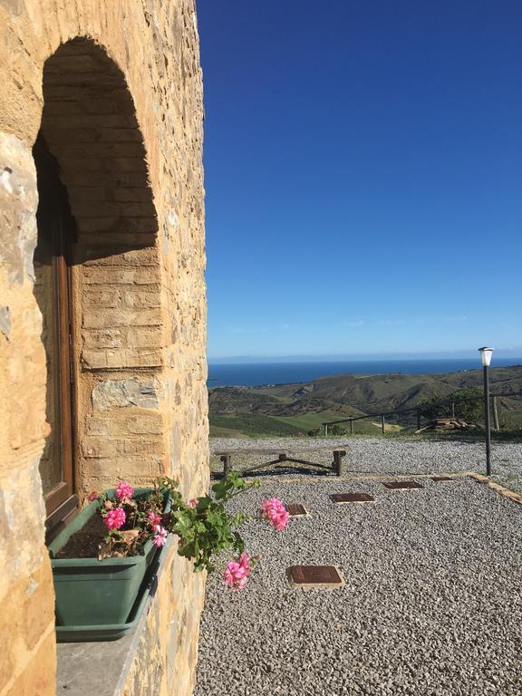 Agriturismo Case Tabarani Collesano Exterior photo