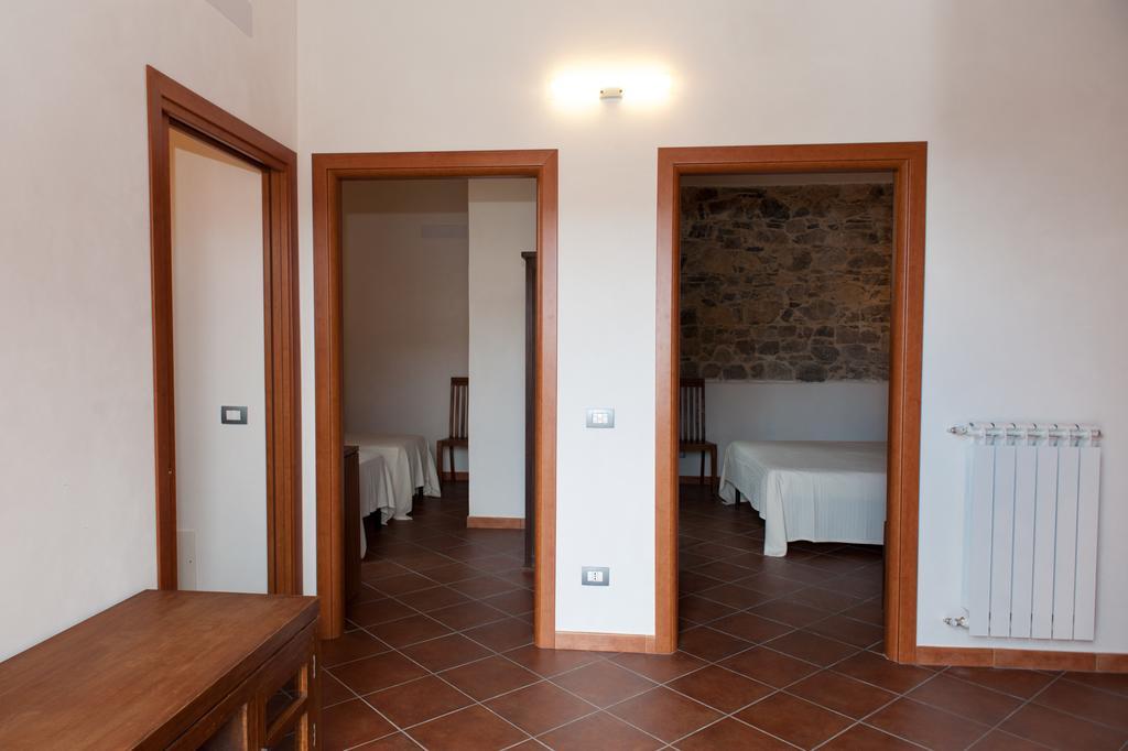 Agriturismo Case Tabarani Collesano Exterior photo