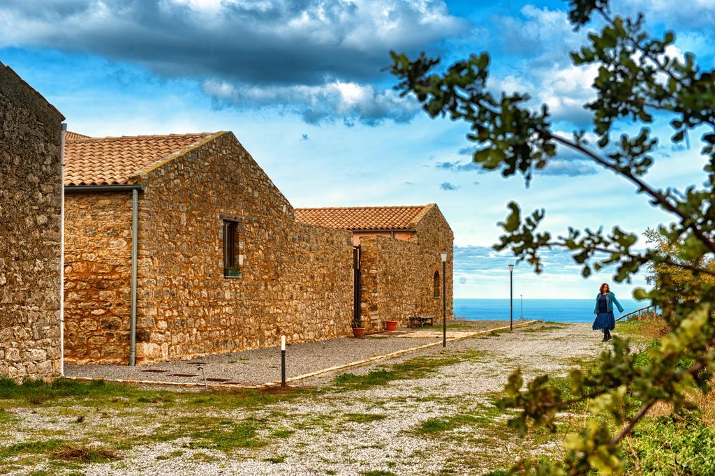 Agriturismo Case Tabarani Collesano Exterior photo